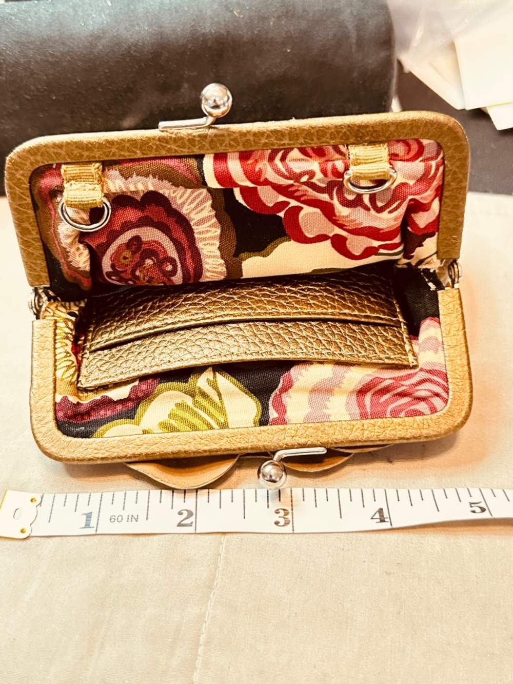 Brighton Gold Rose Clutch Kiss Lock Wallet Floral Interior Mini Bag EUC Vintage - Picture 9 of 11
